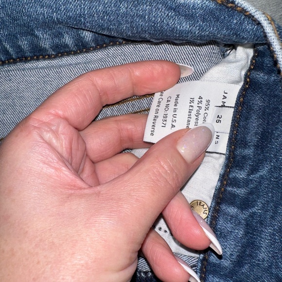 NWT James Jeans skinny high rise jeans. - Picture 2 of 3